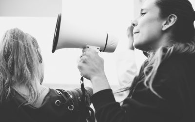 Krisenkommunikation in Echtzeit: Strategien für die digitale Geschwindigkeit